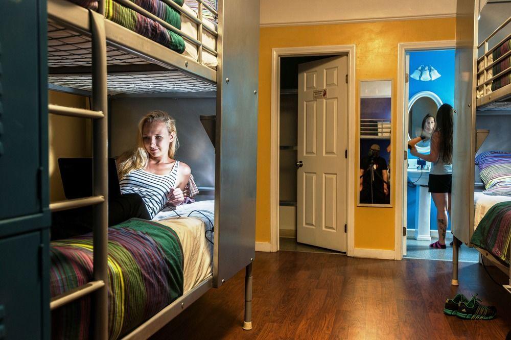 Hollywood Hostal